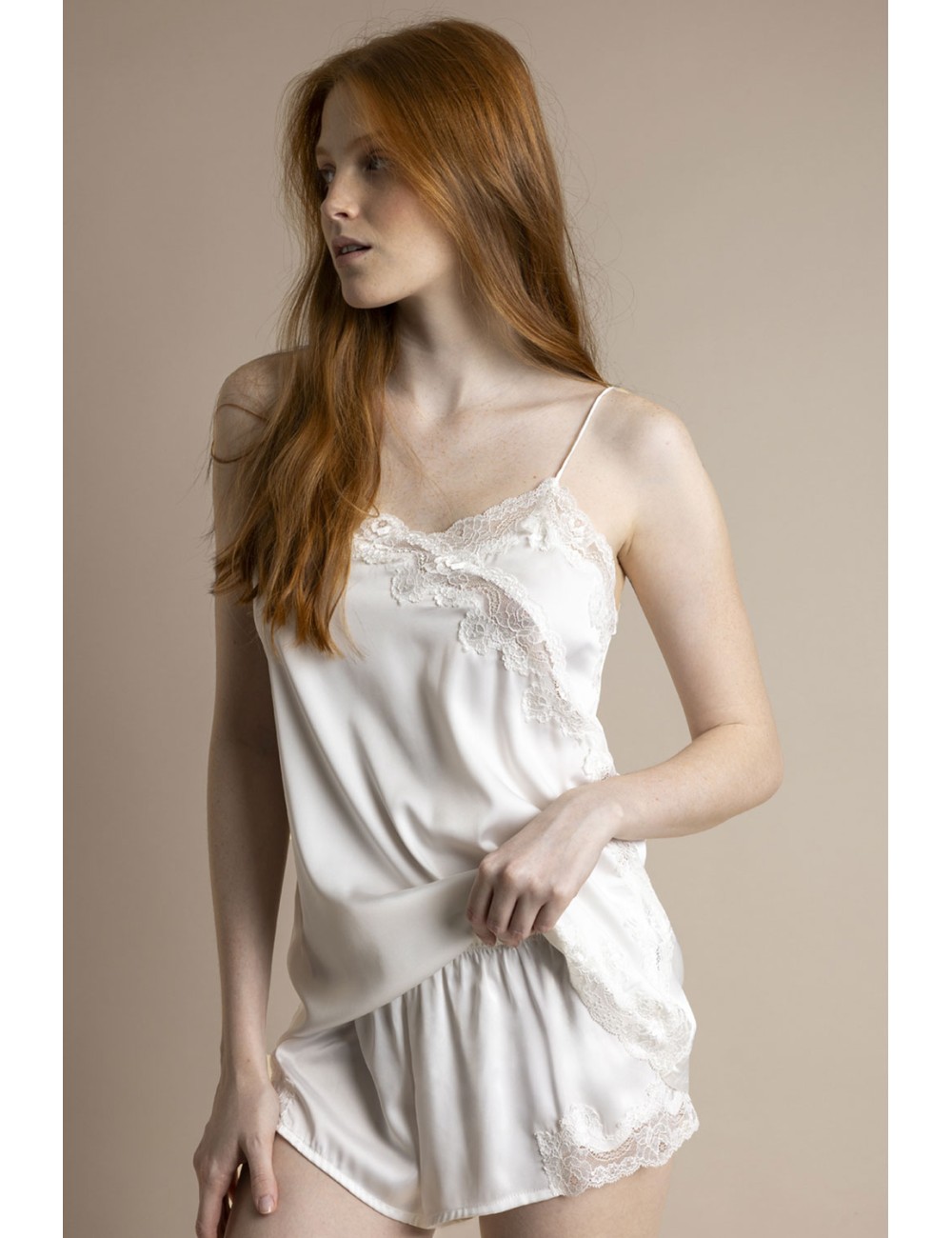 Admas - baby doll in pizzo 63099 bianco Admas - baby doll in pizzo 63099 bianco