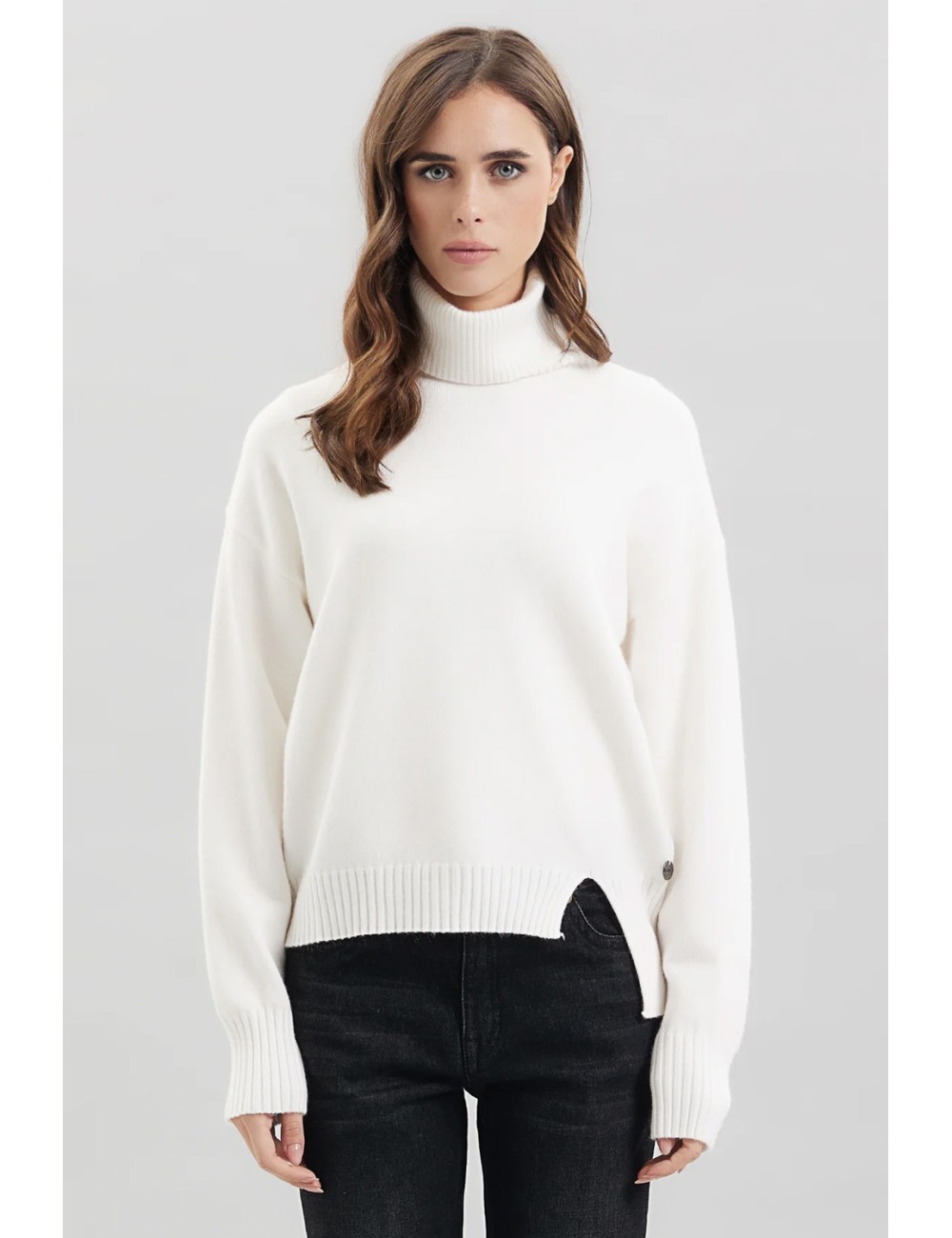 Take two - dolcevita con spacco viscosa dt00319 panna