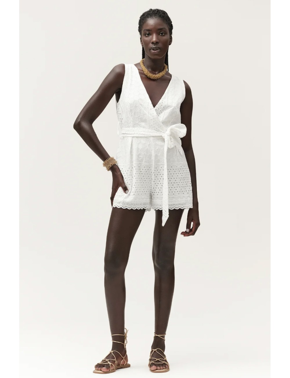 Tuta corta sangallo con scollo ad incrocio ww30409 bianco