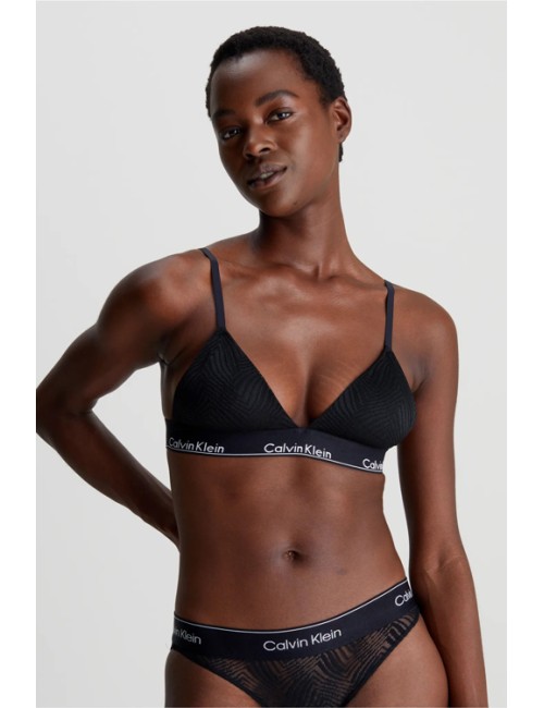 Ck - reggiseno a triangolo in pizzo con coppe preformate 000qf7077e-ll0 lillaCalvin Klein DonnaPassioni Boutique
