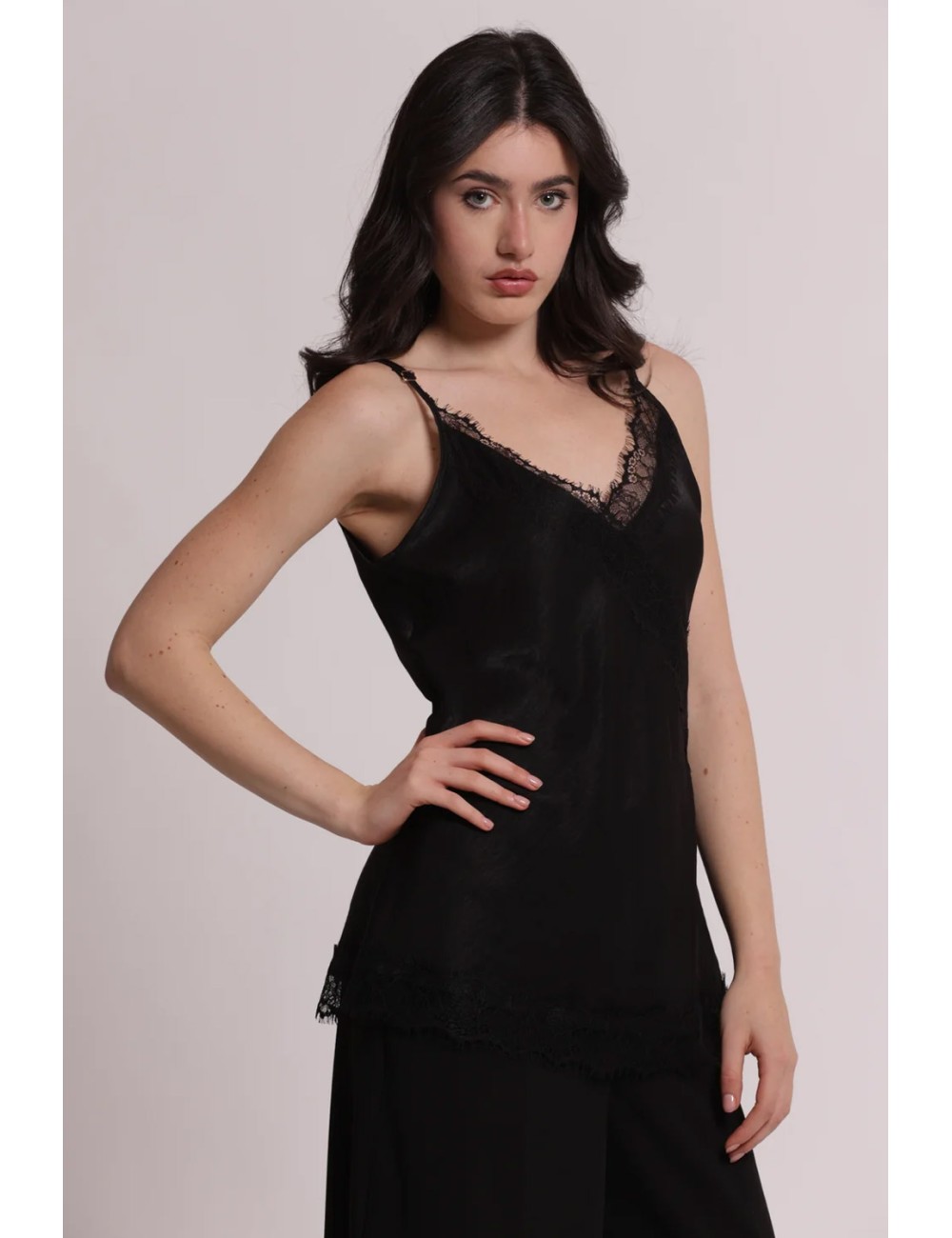 Mimi muà - top con dettagli in pizzo mrap-1175 neroMimi-Mu1Passioni Boutique